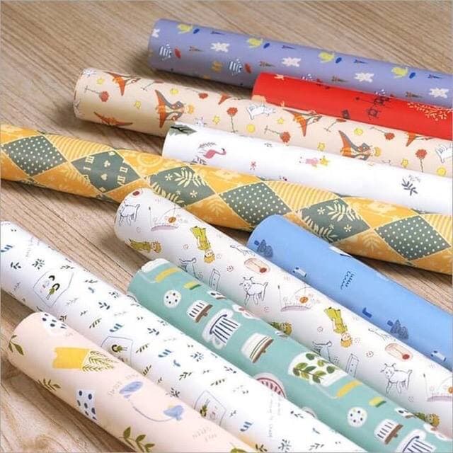 PACKINGAN TAMBAHAN DENGAN KERTAS KADO CANTIK