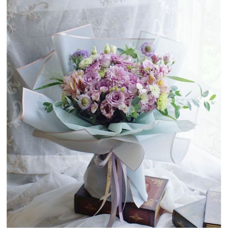 KB10 FLOWER WRAPPING LINE COLOR CELLOPHANE WATERPROOF KERTAS BUKET PEMBUNGKUS BUNGA [1KG=92PCS]