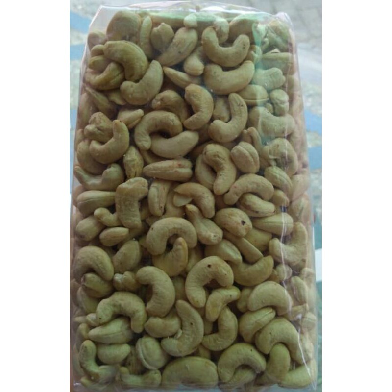 [Per Bungkus] 1kg kacang mete mentah / mete kacang mentah