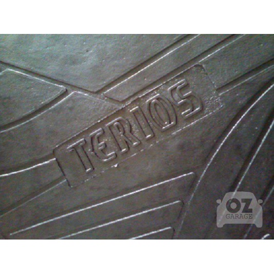 KARPET MOBIL TERIOS LAMA TX