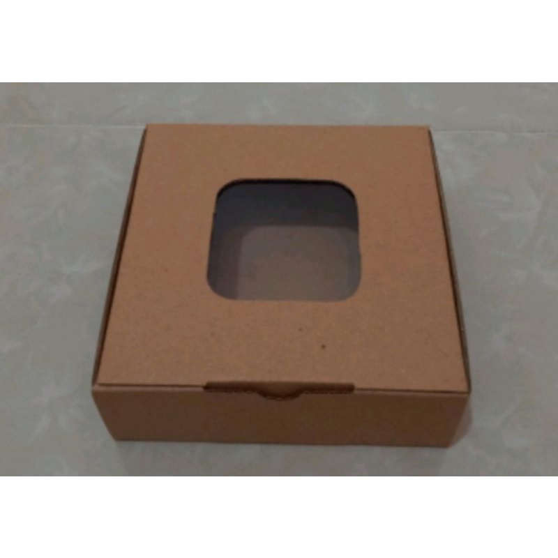 

KARDUS MIKA / KARDUS KOTAK HAMPERS