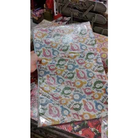 

Kertas Kado Murah (1bks isi 50lembar)