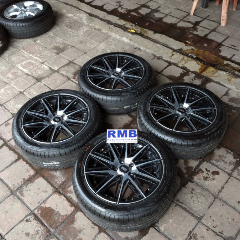 VELG RACING BEKAS COPOTAN MOBIL MODEL HSR BALIGE RING 18 + BAN ACCELERA