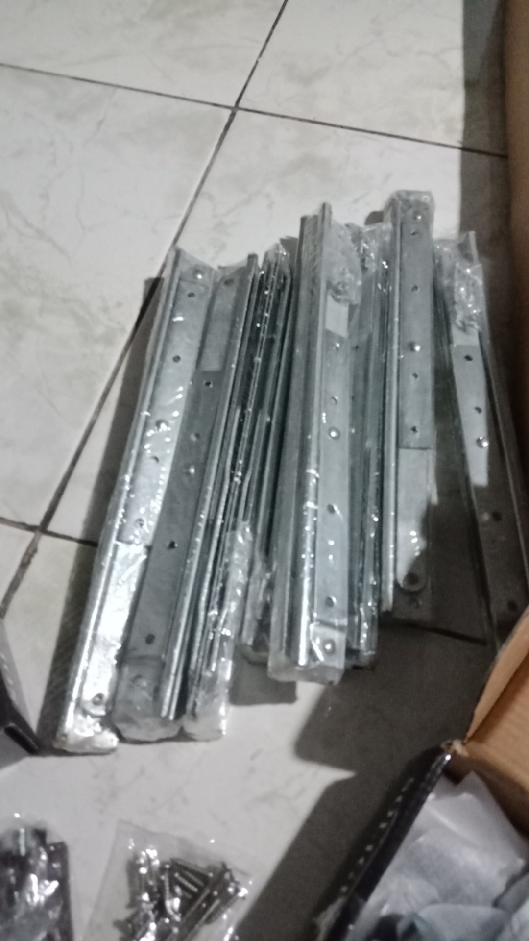 Engsel Jendela Kasemen Casement Window Kayu Friction Stay 12 30cm