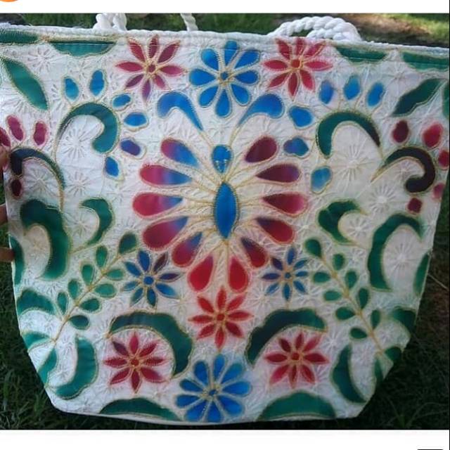 Tas bordir khas bukittinggi wrn brokrn white
