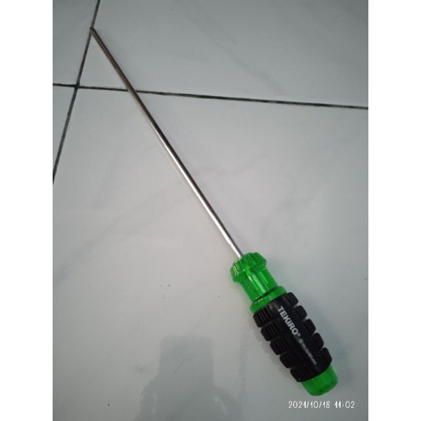 Obeng Tekiro panjang