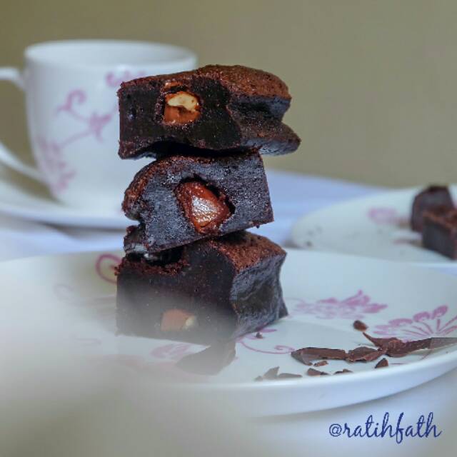 

Super fudgy brownies premium