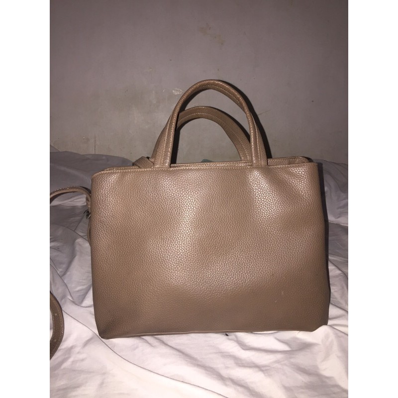 PL tas merk The executive tas jingjing soulder bag