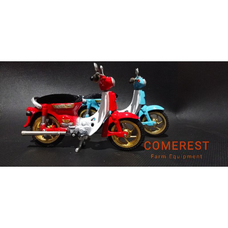 Miniatur Logam Honda C70 antik