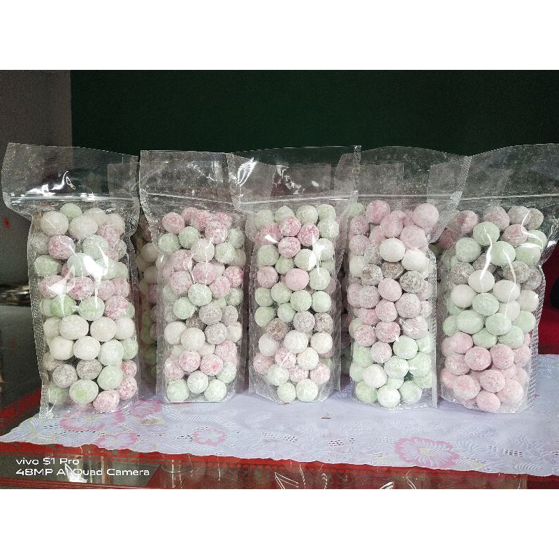

bola bola susu