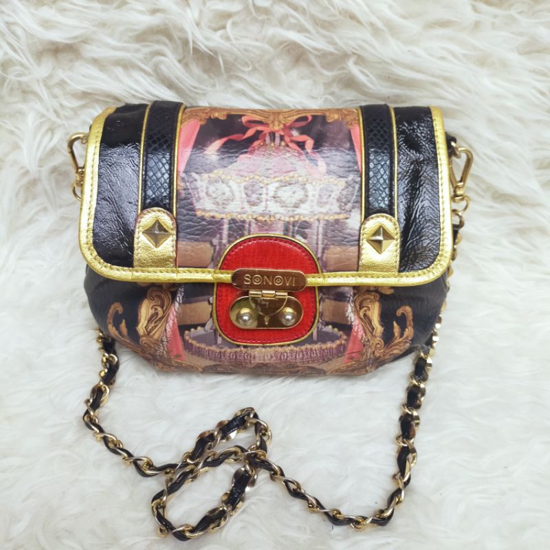 Slingbag Preloved brand SONOVI