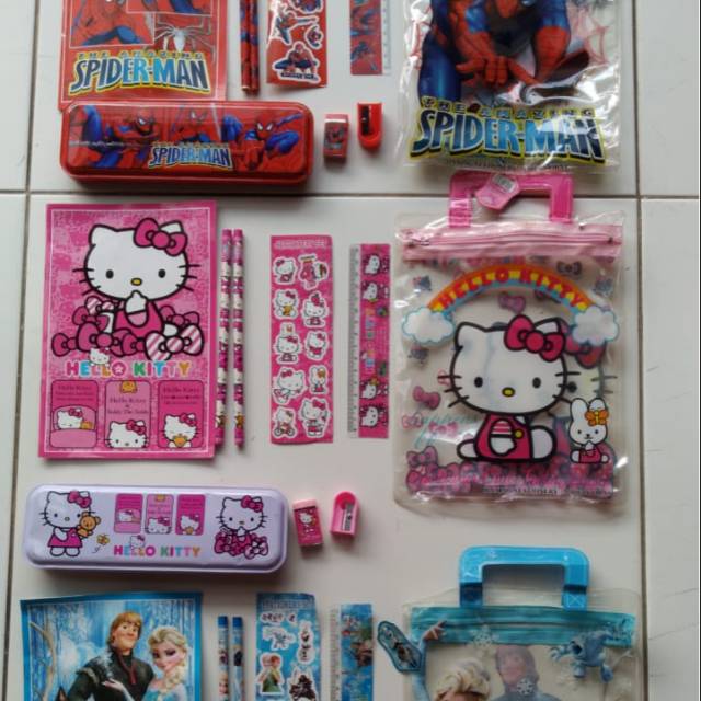

Set Alat Tulis Karakter Hello Kitty / Frozen / Spiderman