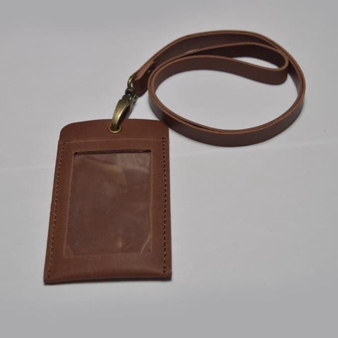 

Dapatkan Gantungan Id Card Kulit Asli Warna Coklat Model Simpel |Card Holder Dijamin Ori