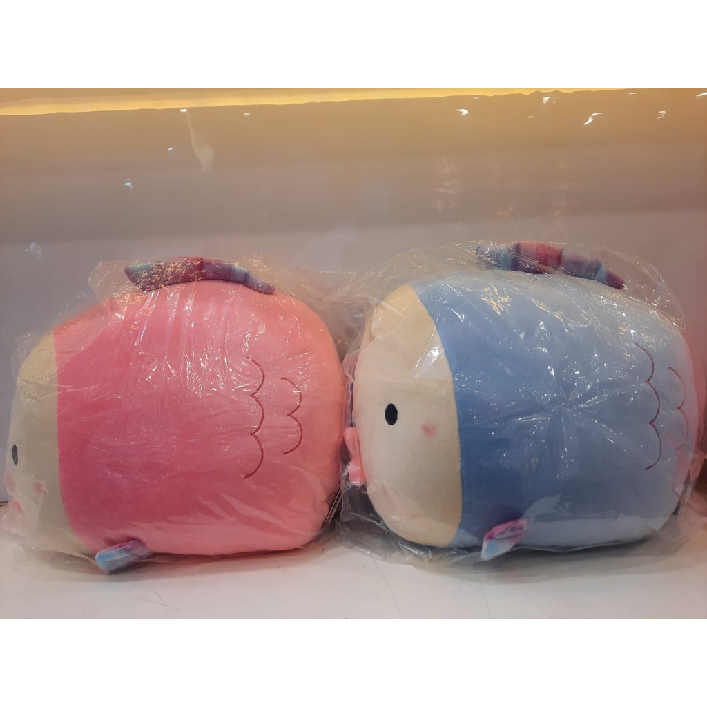 Miniso Plush Toy Fish Pillow Bantal Ikan 15 Inci Mewah Lembut Yang Indah Boneka