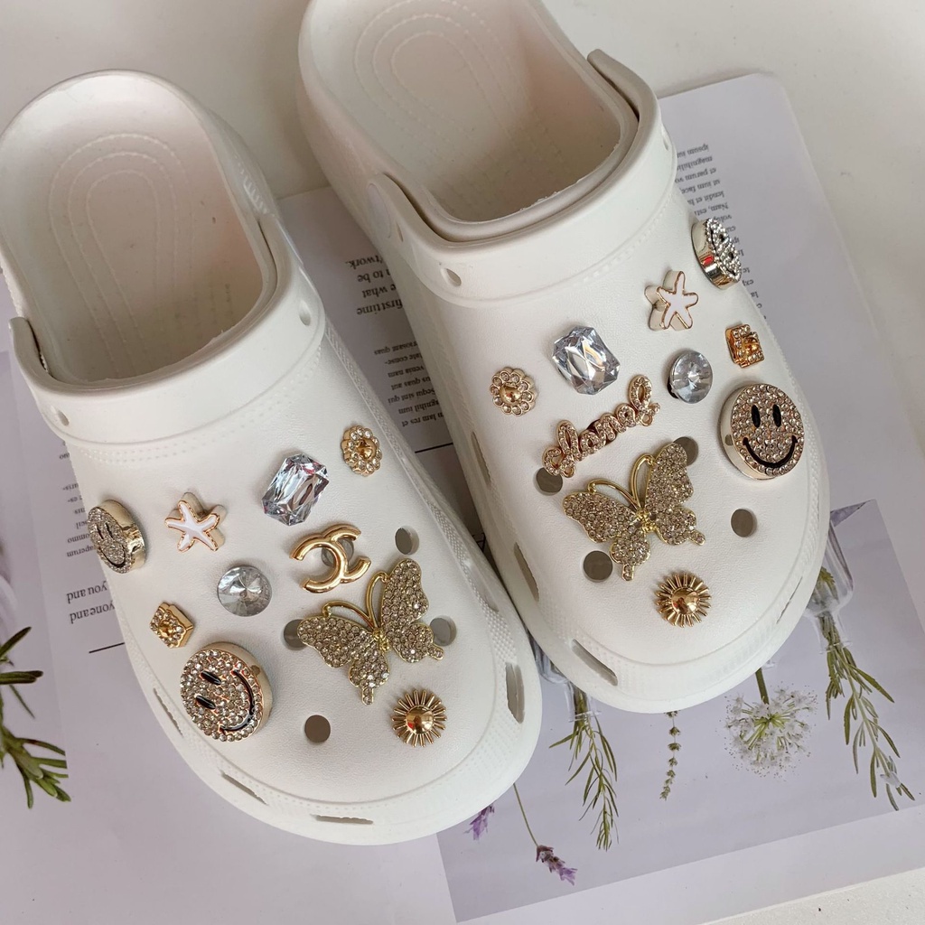 Crocs Jibbitz Aksesoris Gesper Sepatu Bentuk Kupu-Kupu Untuk Pria Dan Wanita Charms