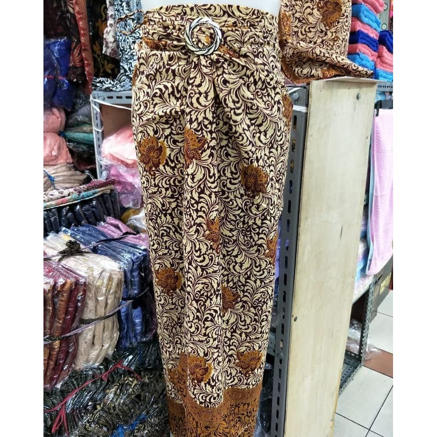 ROK LILIT BATIK BAWAHAN KEBAYA