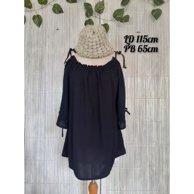 Blouse Sabrina Mutiara