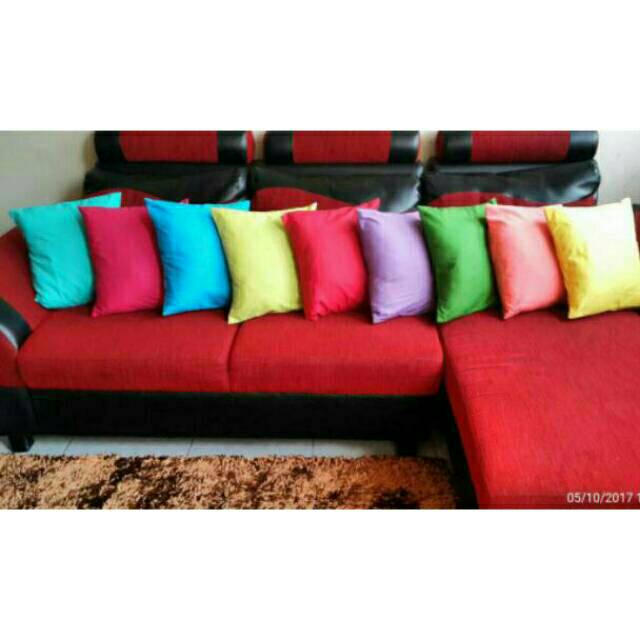 Sarung bantal sofa polos