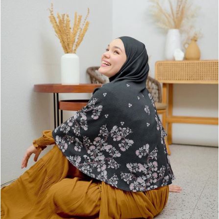 DOA INDONESIA BAITI KHIMAR CALANTHA REGULAR BLACK