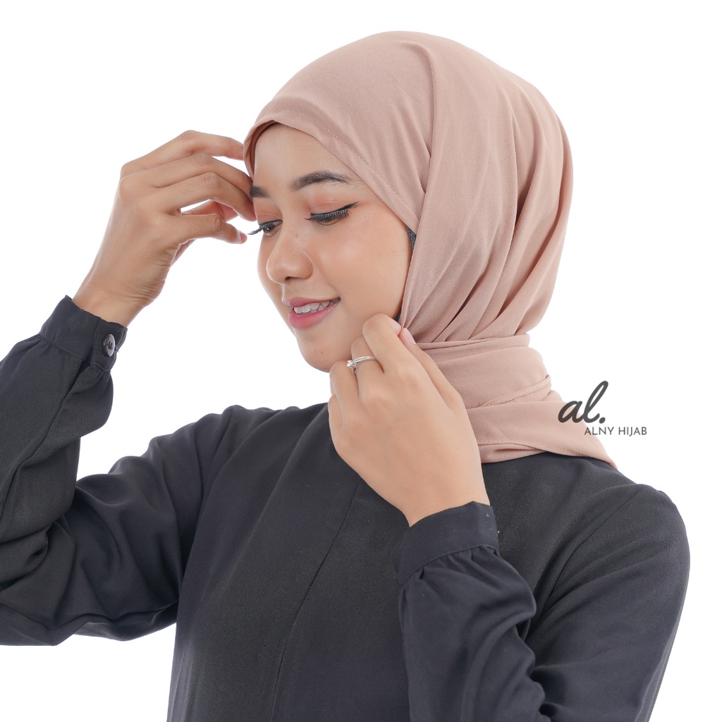 Hijab Segi Empat Instan Plus Inner 2in1 Ceruty Babydoll