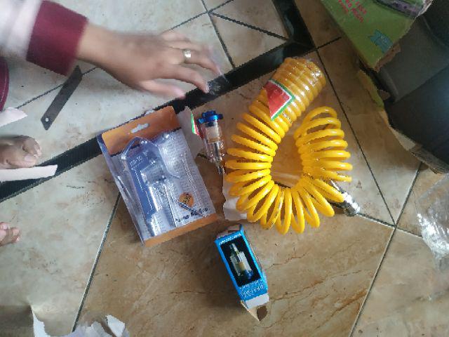 Selang Angin Spiral / Recoil Hose Kompresor 6 Meter