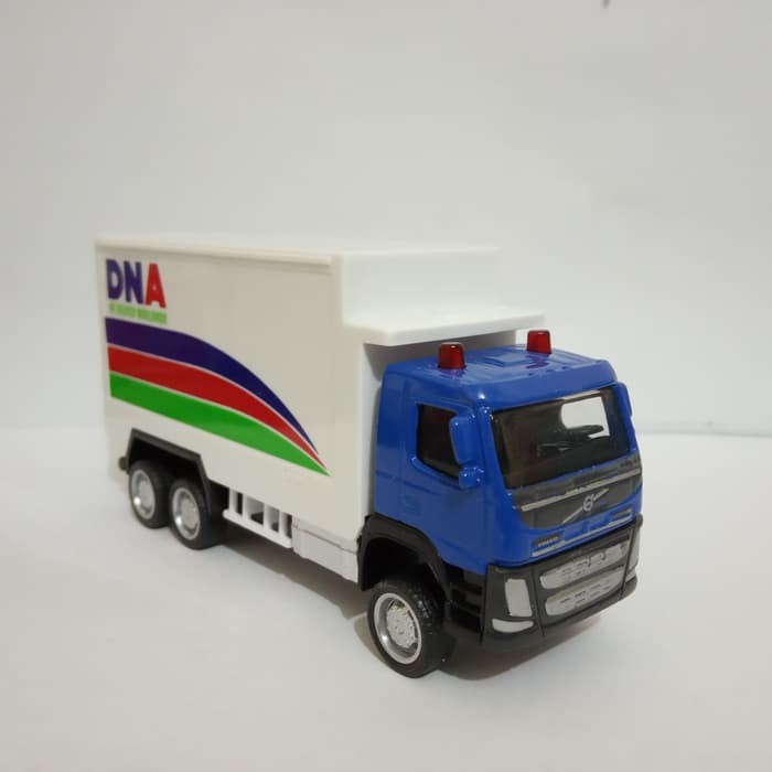 Diecast Truk Volvo FM Courier Truck DNA Apolo mainan mobil murah