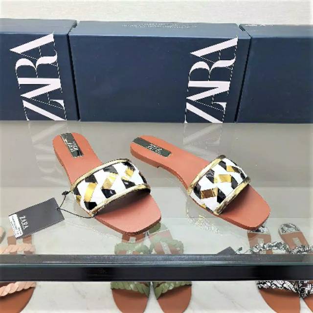 Zara sandal flat