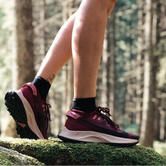 NIKE ZOOM PEGASUS TRAIL 2 " Burgundy "