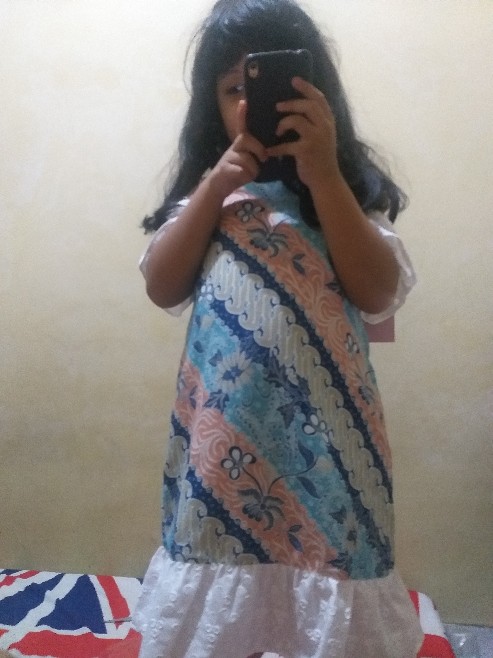 Batik Dress Anak Biru Putih Little Glam Fantasy Batik Dress