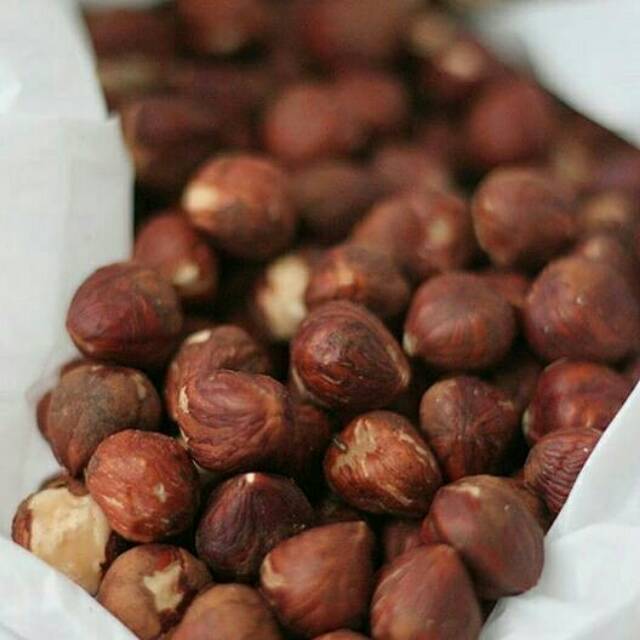 

Hazelnut with skin 500gr