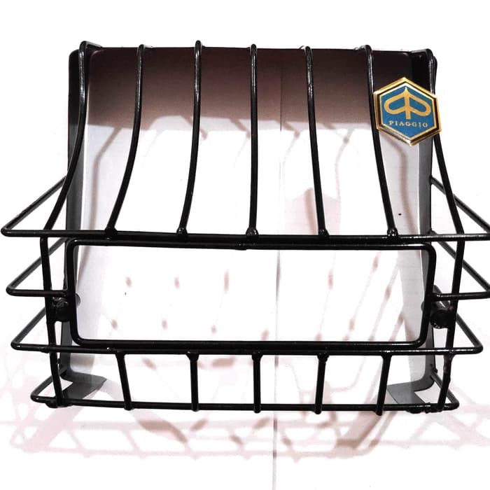 Jaring Grill Lampu Stop Vespa Excel Lokalan Bahan Besi Warna Hitam