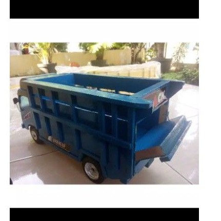 truk oleng ukuran besar warna biru
