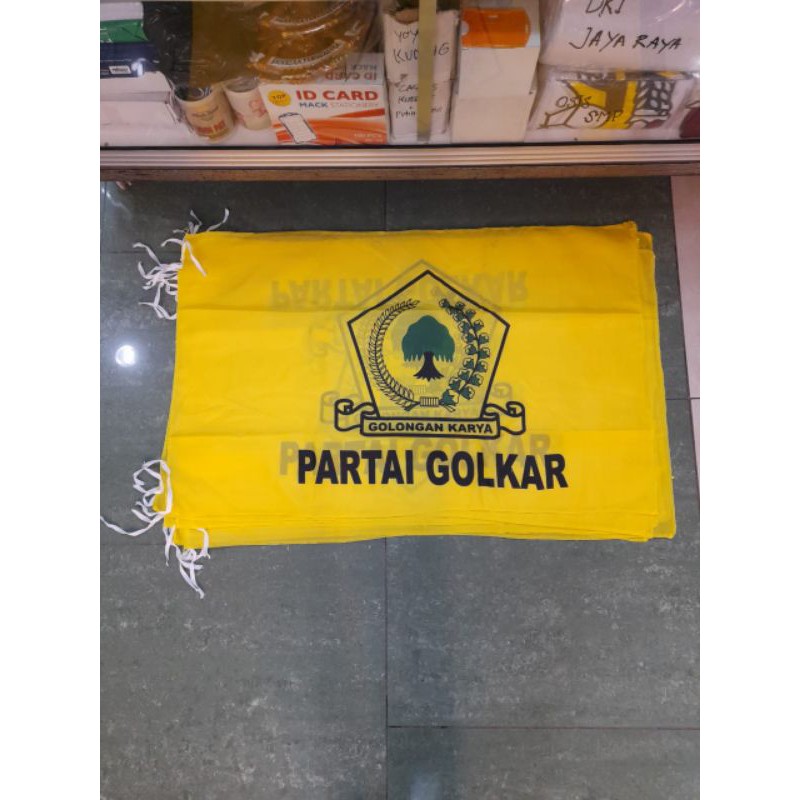 bendera partai golkar / bendera golkar / atribut golkar / bendera jalan partai golkar / partai golka