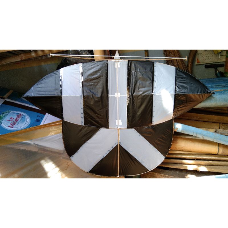 mainan layang mini,modpet(model PEpEt bokongan),pansay 78 cm