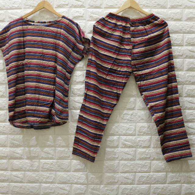 Babydoll Katun Rayon Motif Garis Warna