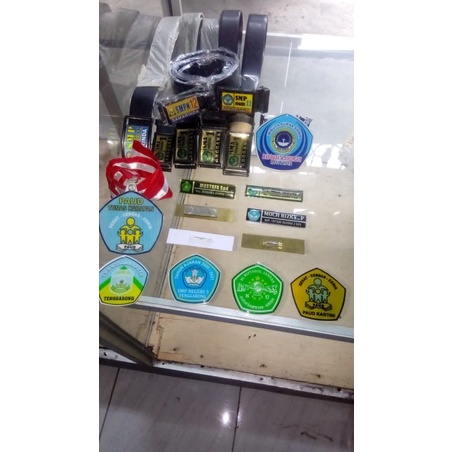 

NAME TAG (NAMA DADA)AKRILIK MAGNET