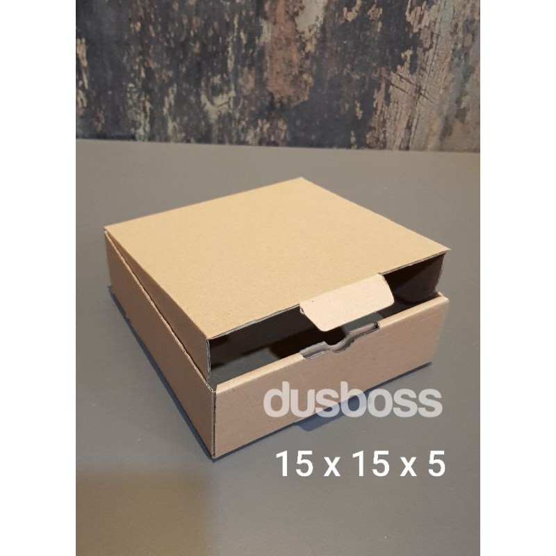 Kardus 15x15x5 cm - Die Cut dan easy usage - Pao mini isi 4-2