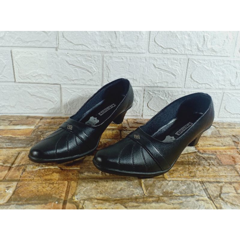 WJ01 Sepatu Pantofel Kerja Wanita Formal Sepatu Formal