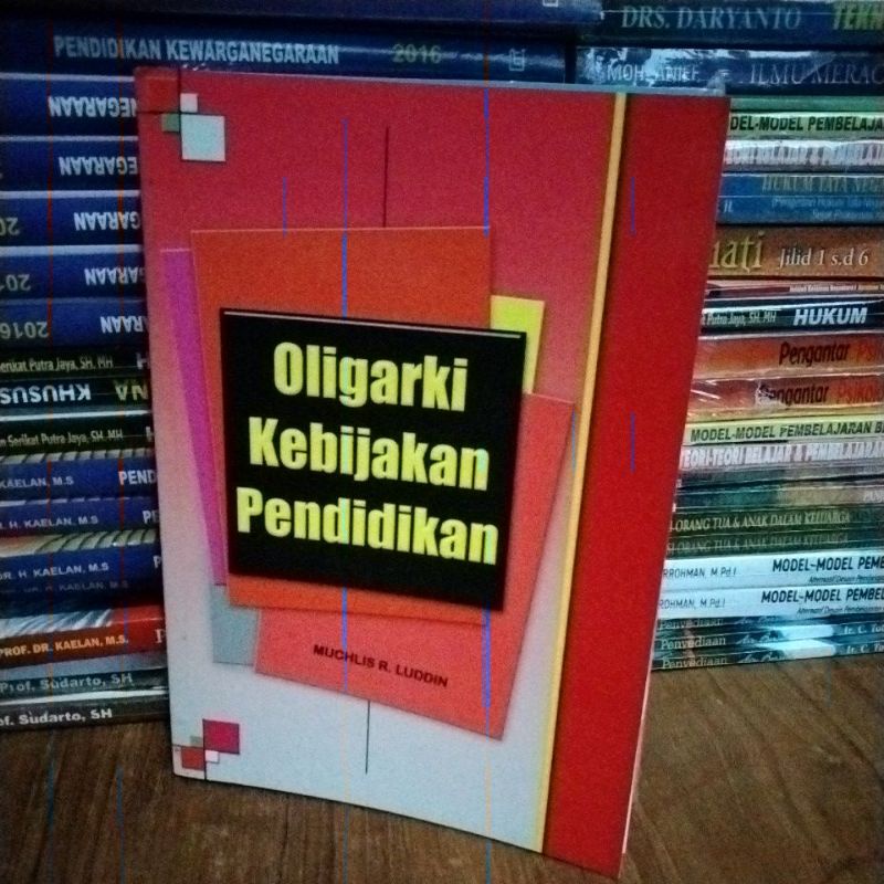 Oligarki Kebijakan Pendidikan