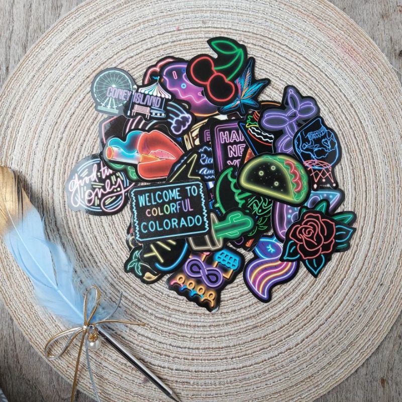 

10pcs STICKER LAPTOP GRAFFITI PUNK VIBES 1