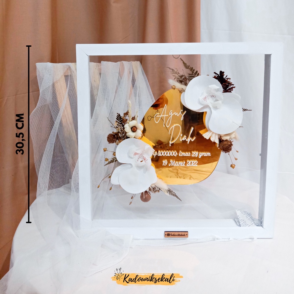 Mahar Eegie Gold Hantaran Pernikahan 30x30cm - Mahar Rustic Kayu Jatibelanda 3D