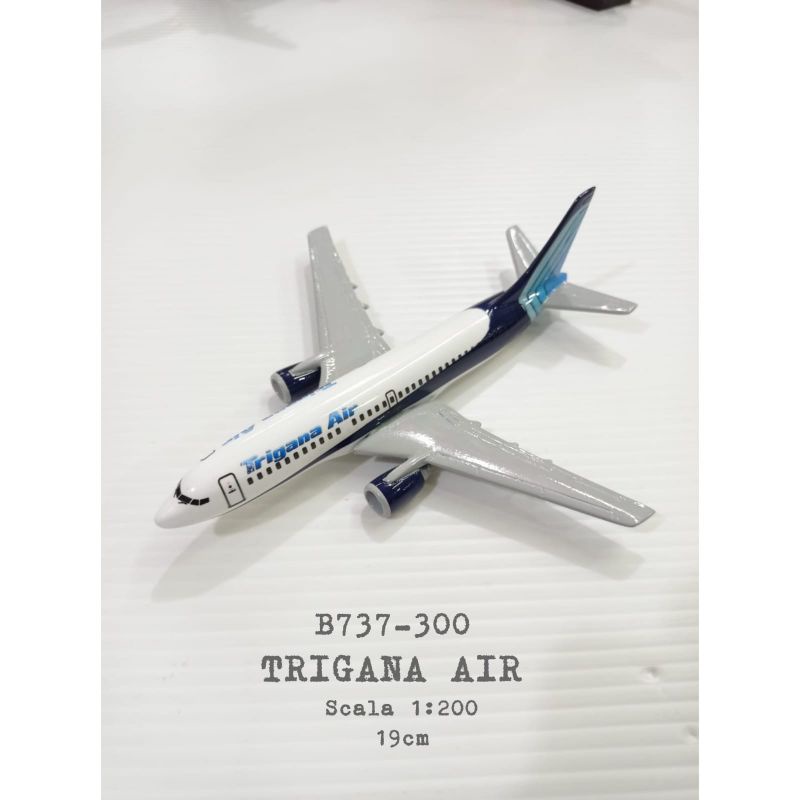 Miniatur Replika Pesawat Trigana Air
