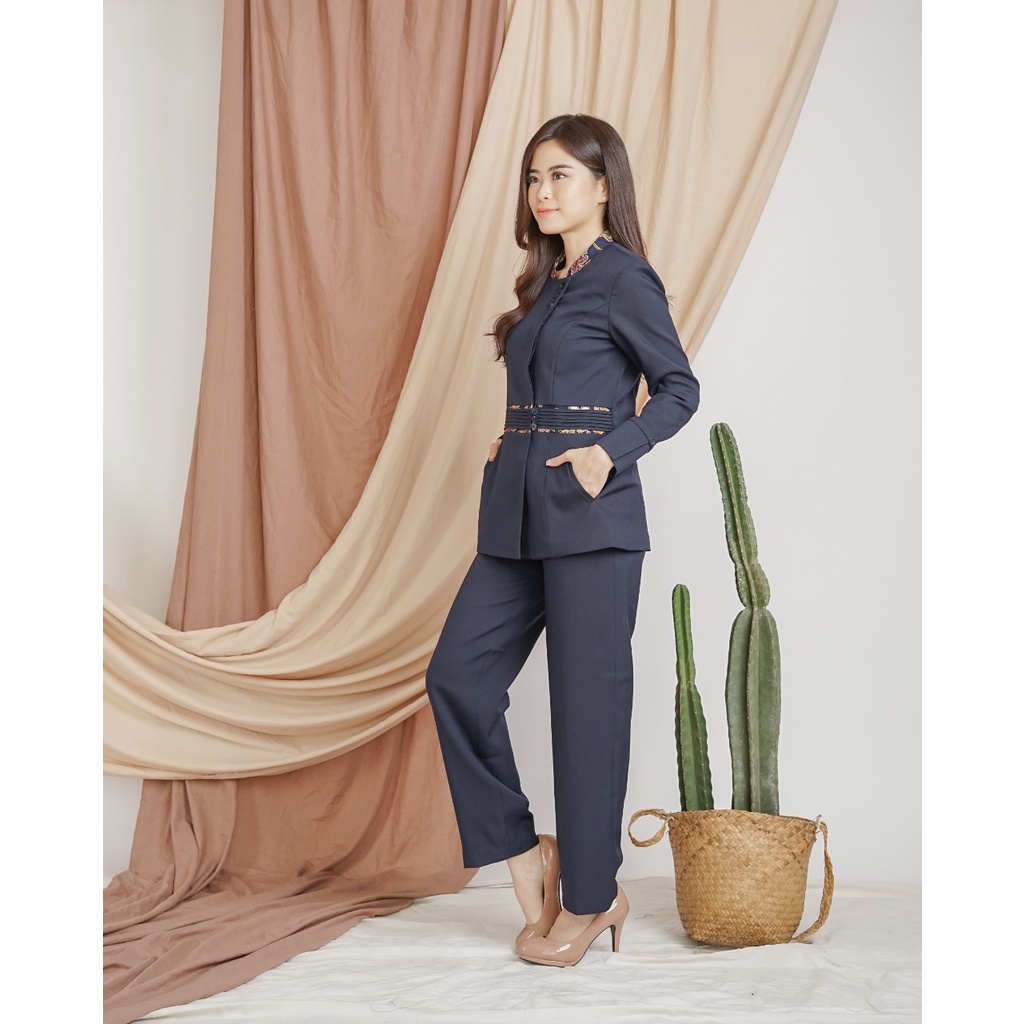 BLAZER WANITA B&amp;V LYNELL / Seragam PNS / Baju PDH PNS Wanita / Baju Dinas Pemda Wanita / Baju Khaki PNS Wanita / Seragam ASN Wanita / Baju Guru Wanita - 7007 NAVY / DONGKER