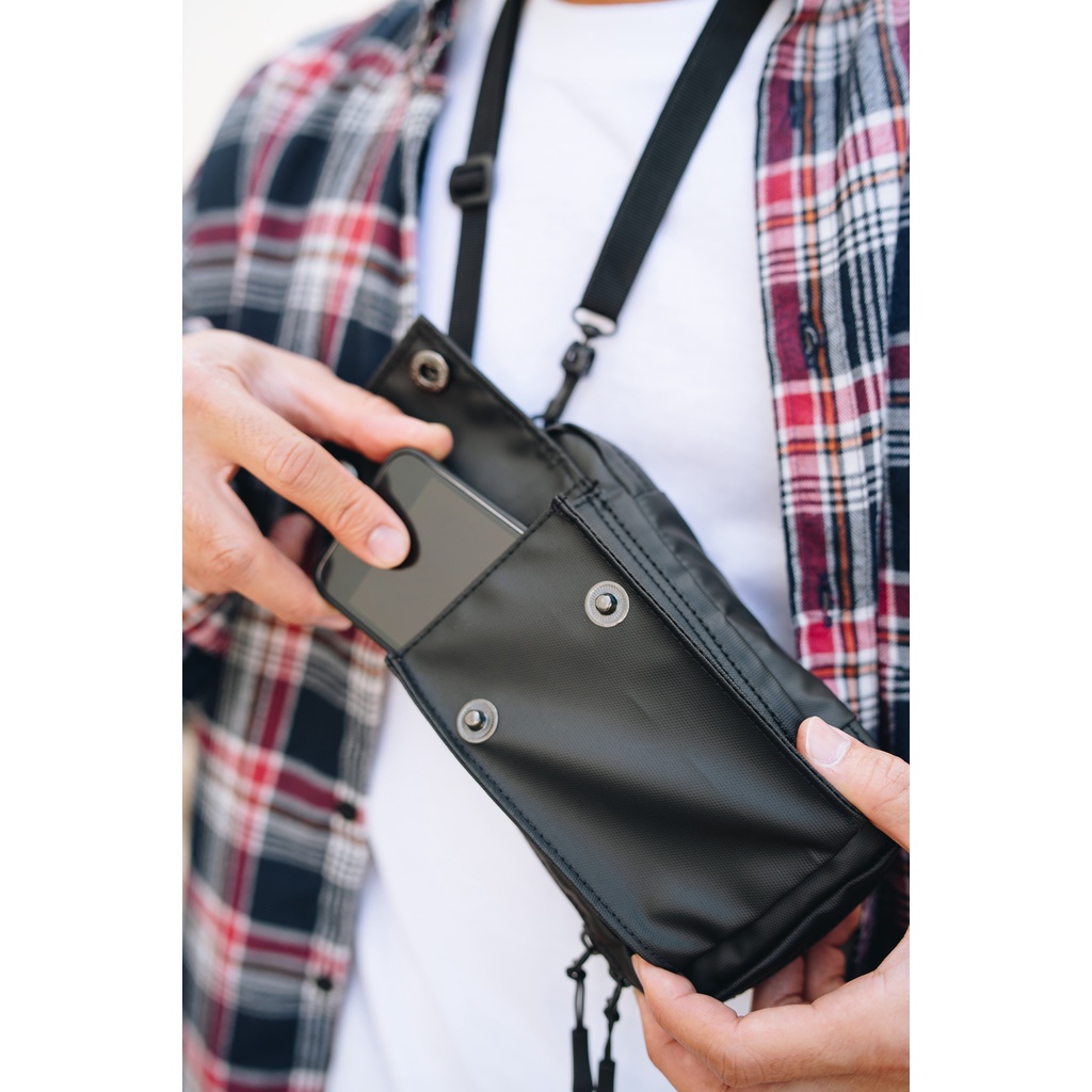 Sidewalk - Evo One - Hanging Wallet Dompet Kunci &amp; Handphone