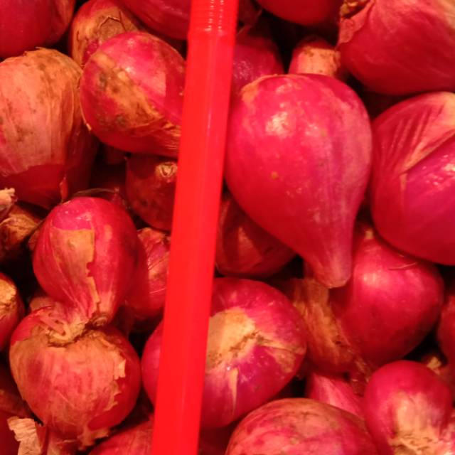 

Bawang merah super campur Dan kupas. Maaf kalau Barangnya lecet Karena pengirimannya..