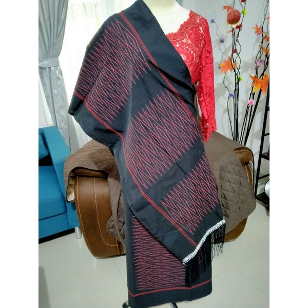 Kain tenun sibolang rasta warna hitam list merah