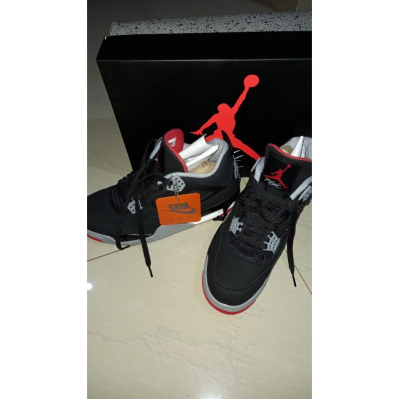 nike air jordan 4 retro bred original