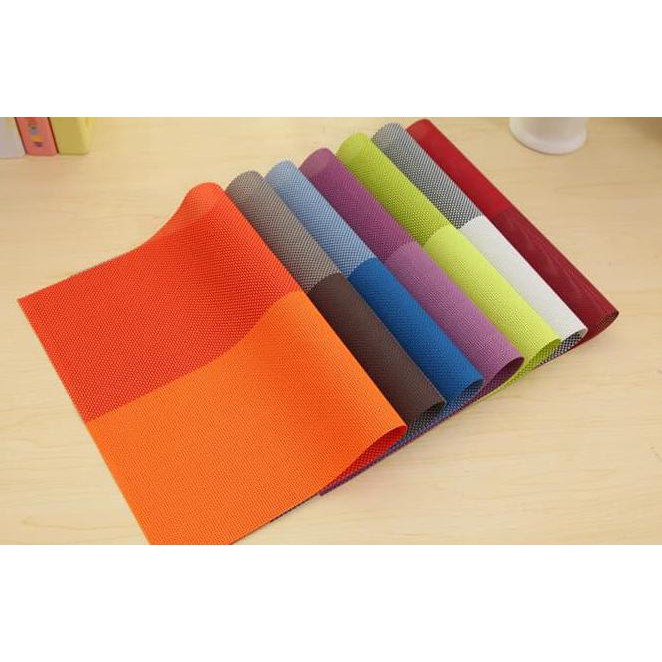 UP0D ALAS MAKAN / ALAS PIRING / TABLE MAT PVC MOTIF KOTAK WARNA CANTIK - MERAH 66XE