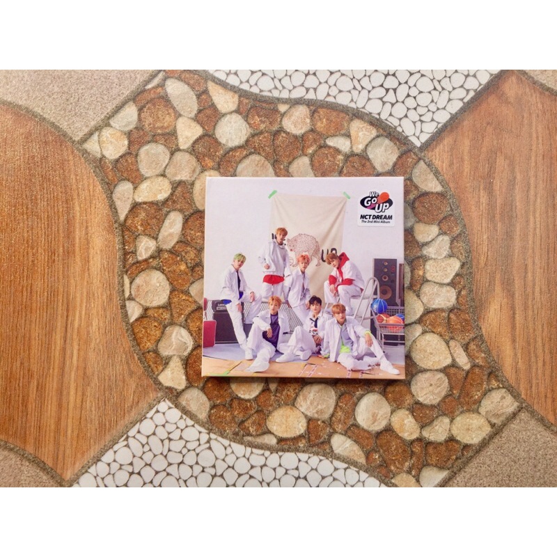 Album ONLY NCT DREAM WE GO UP + Poster