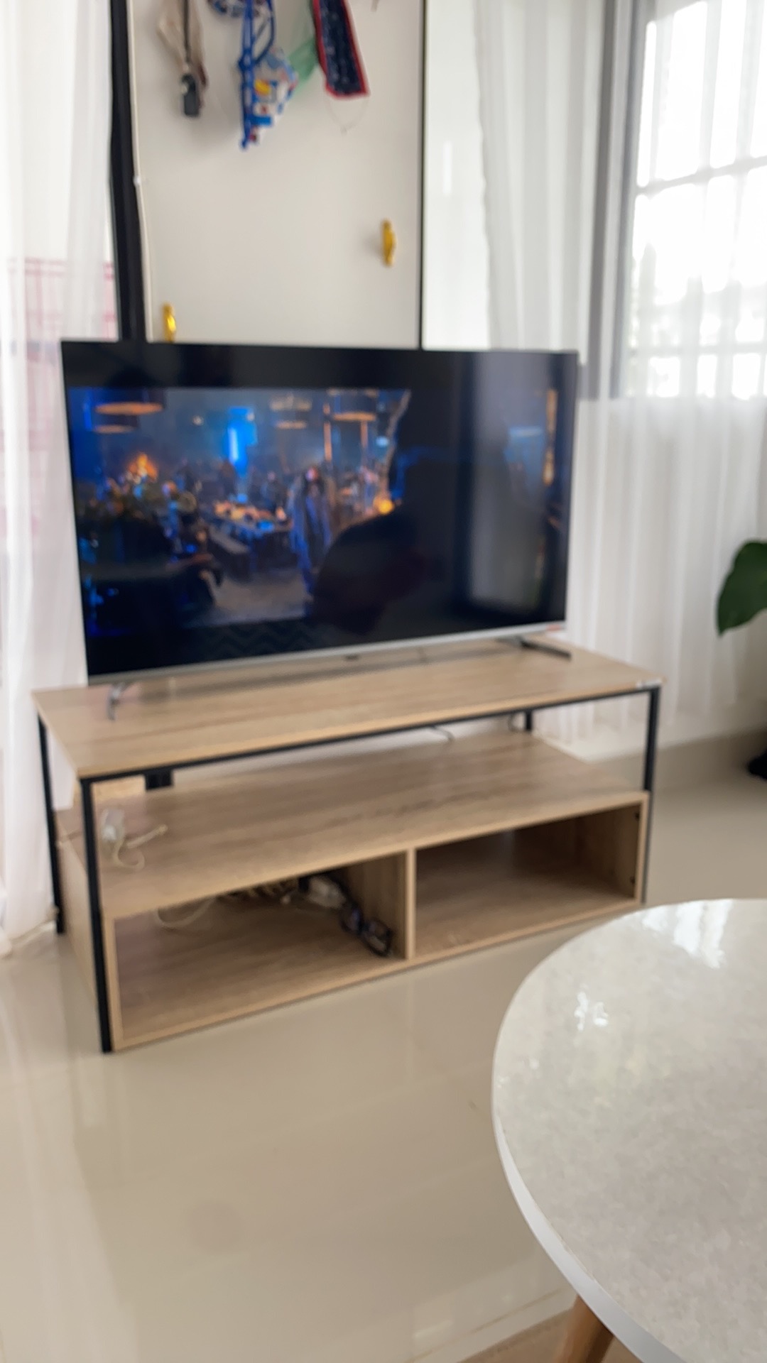 Meja Tv Urban Series Vr-1057 Sonoma Oak